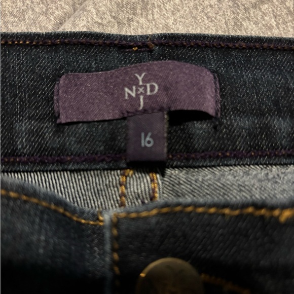 NYDJ‎ Jeans Embellished Pockets Size 16 - Picture 3 of 6